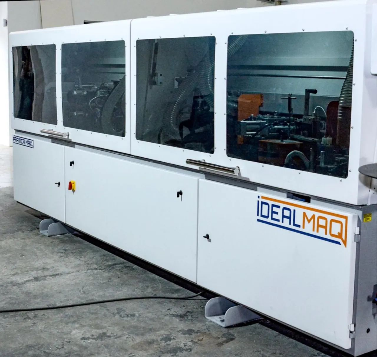 Coladeira de bordas com tupia 100% reformada 