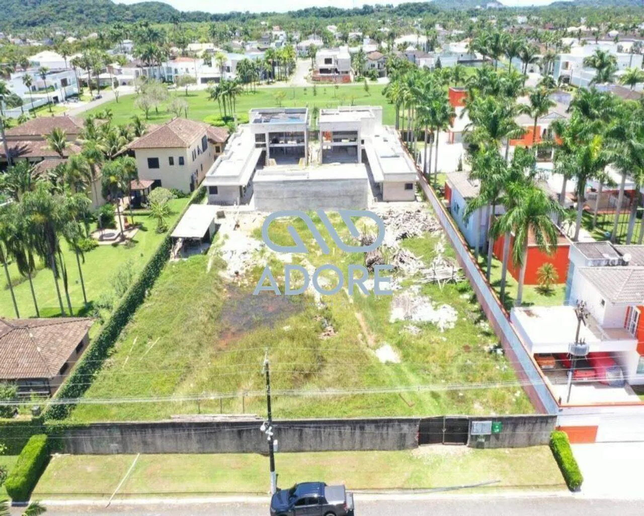 Terreno à venda no Condomínio Acapulco - Guarujá/SP