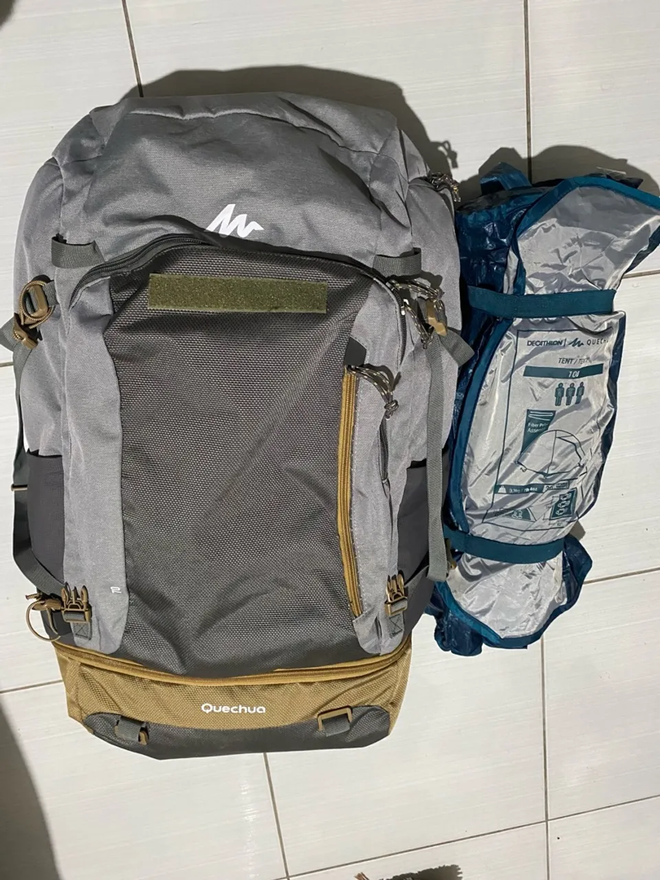 Mochila cargueira e barraca