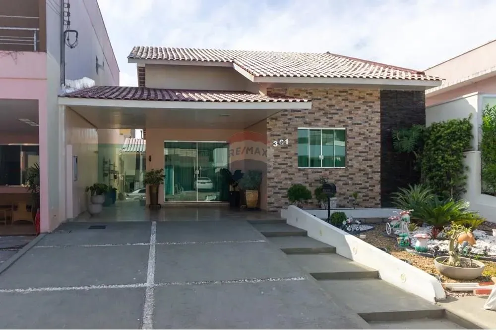 Casa de Condomínio à VENDA: Residencial Forest Hill | 250m², 3 quartos, 2 suítes, 4 vagas,