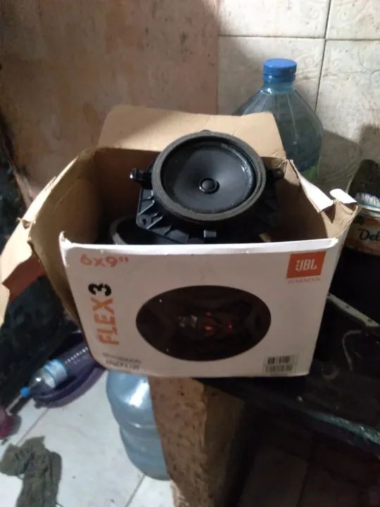 Vendo auto falantes  perfeita condições 100 reais  - Foto 3
