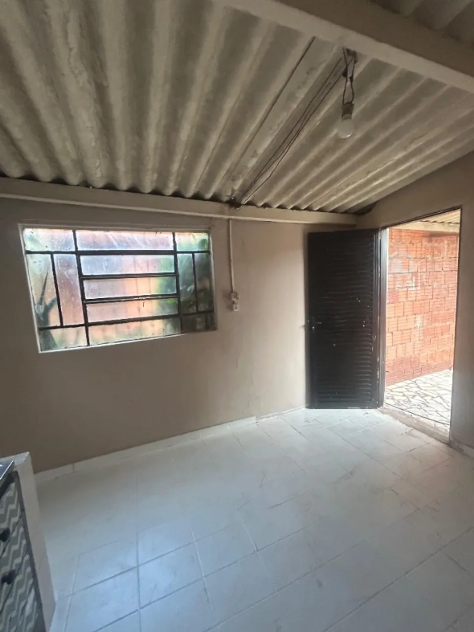 Alugo casa arra central RS 1100