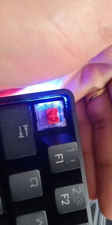 Teclado Mecânico 60% Switch Red Entrega gratis  - Foto 5
