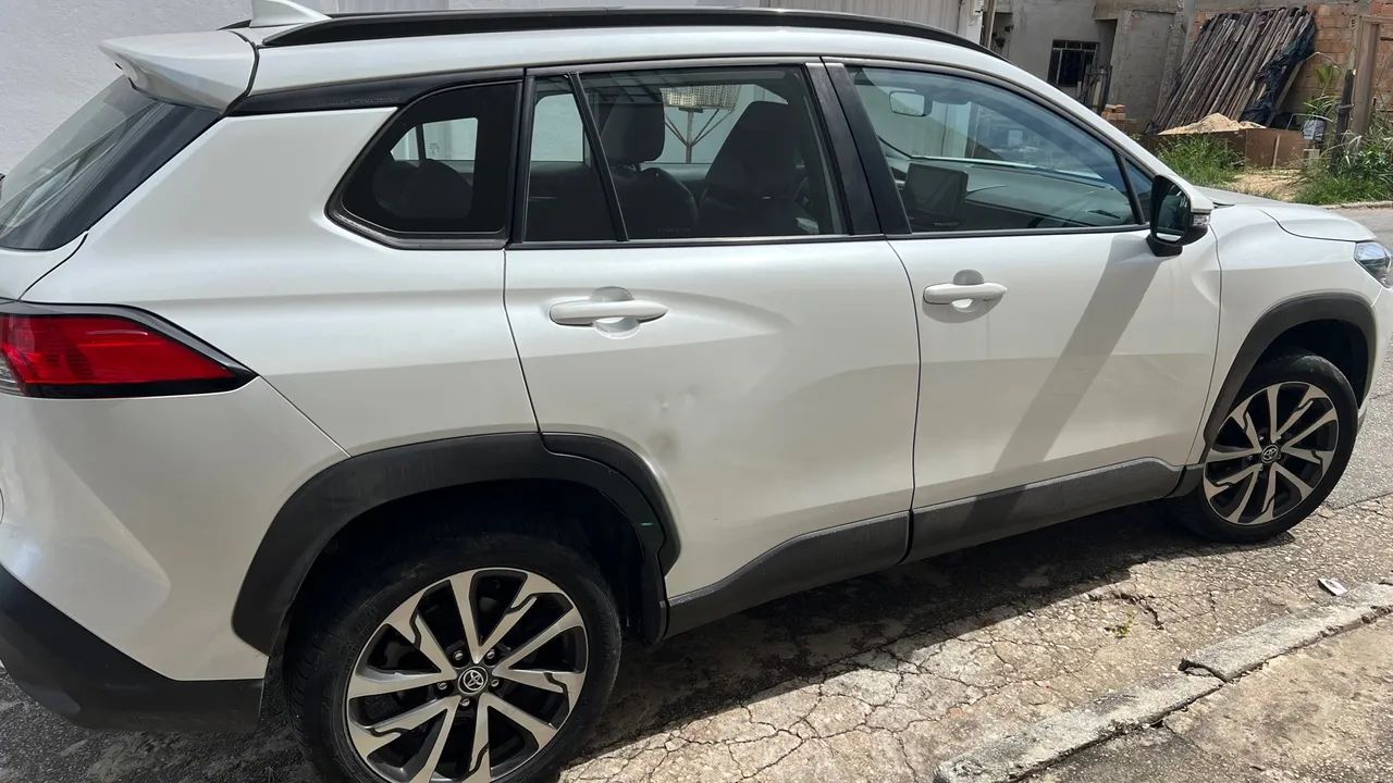 Corolla Cross XRE 2.0  23/23 Branco 31mil km Sem Detalhes estado de zero  - Foto 3
