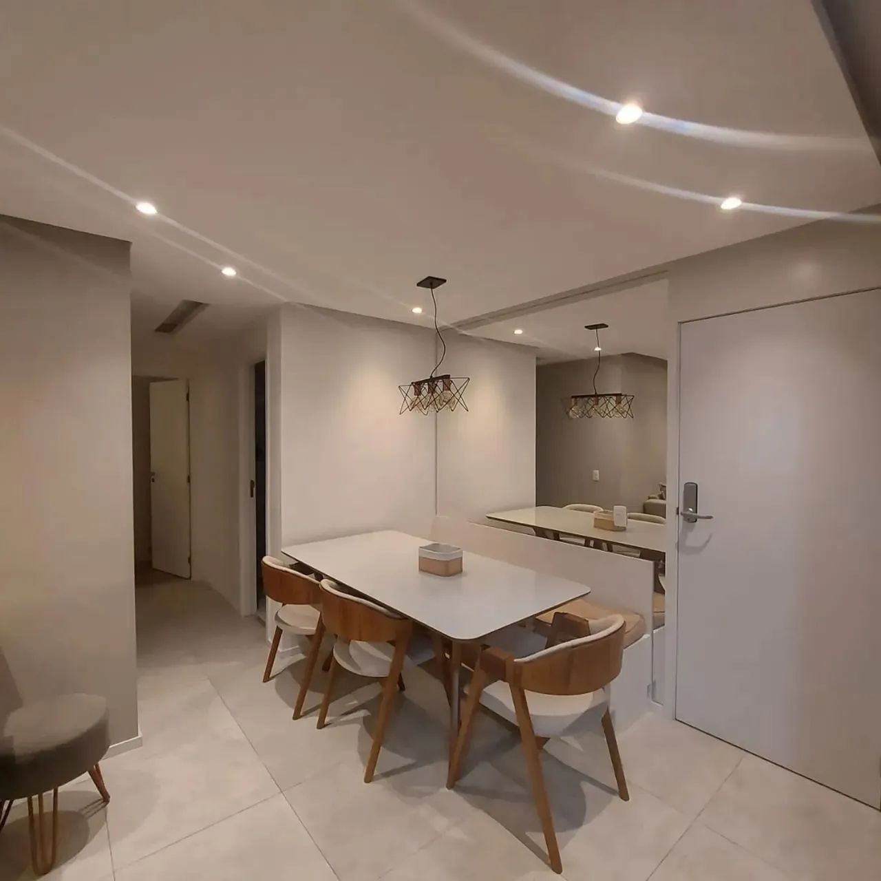 OPORTUNIDADE - LINDO APTO REFORMADO NO FONTANO REPLETO DE ARMÁRIOS /2 QUARTOS, 1 SUÍTE. 67 - Foto 11