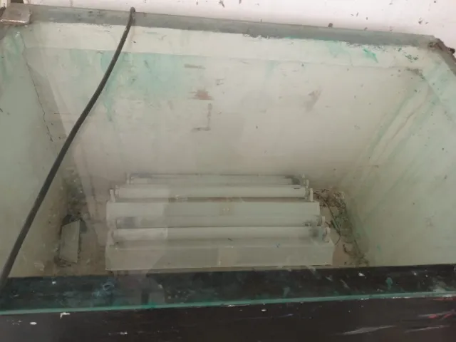 VENDE-SE MESA DE SERIGRAFIA E MESA REVELADORA