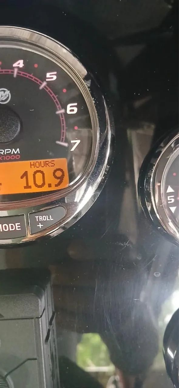 Lancha Triton 300 Sport  - Foto 11