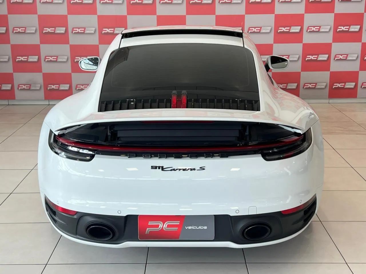 Porsche 911 Carrera S Coupe 3.0 (991/992) 2020 Gasolina - Foto 5