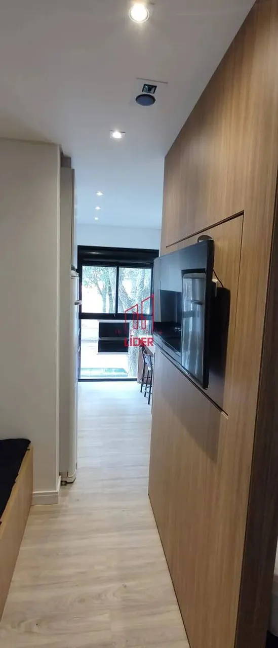 Excelente Studio Mobiliado para Locação  Link | Água Verde 20m²