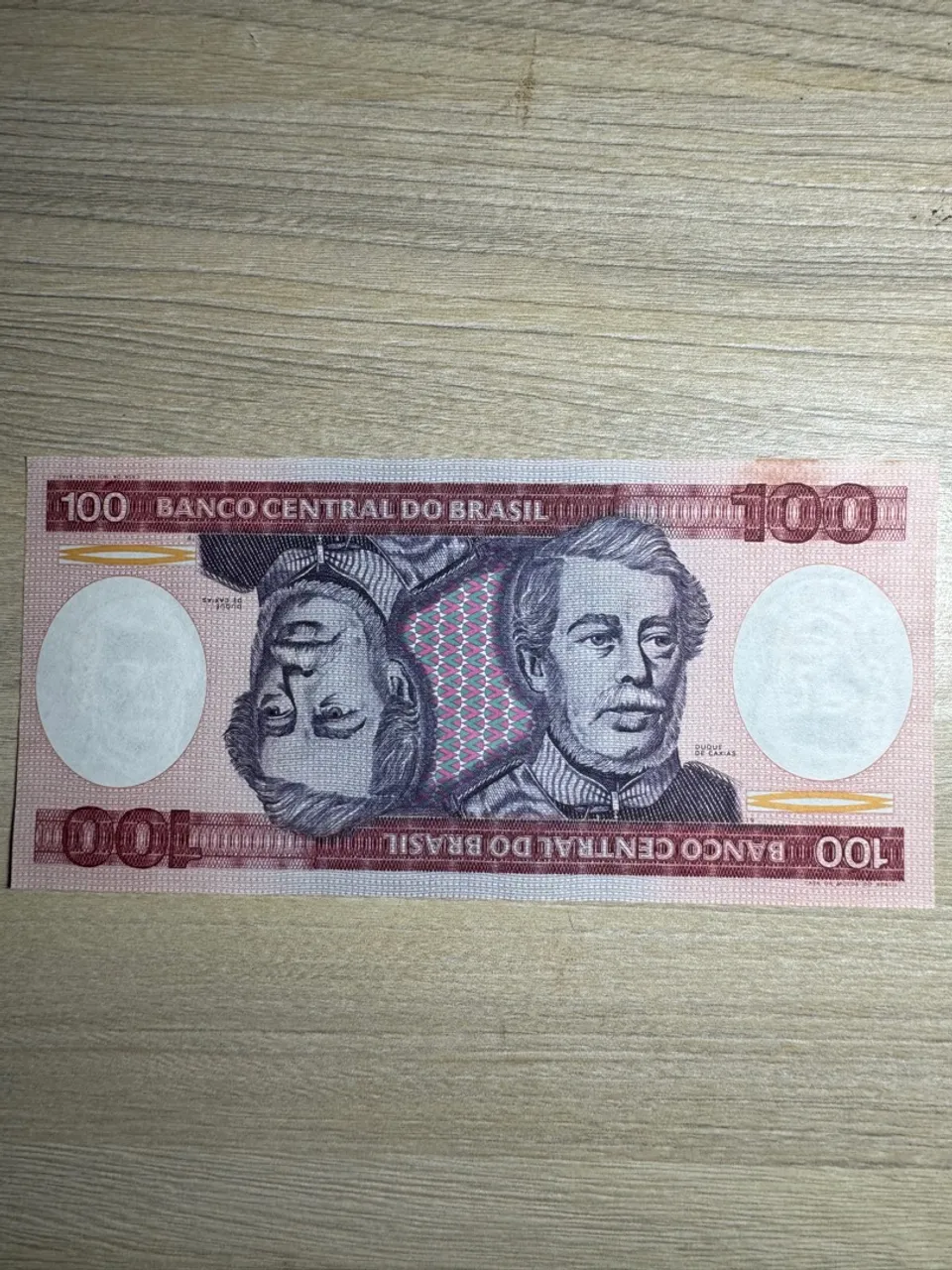 Cédula de 100 cruzeiros (Duque de Caxias)