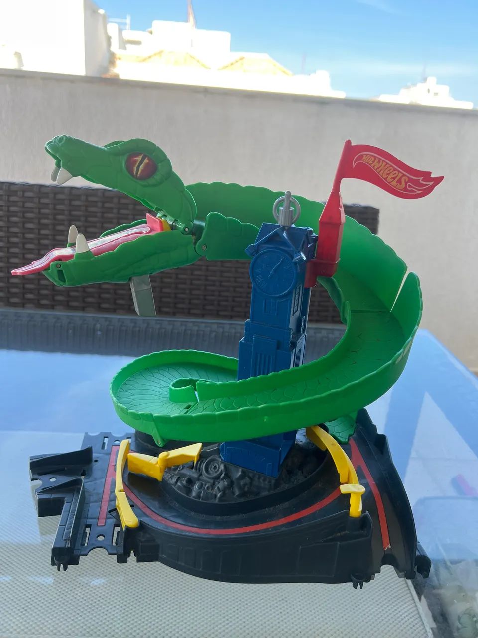 Garagem Hot wheels Serpente muito nova 