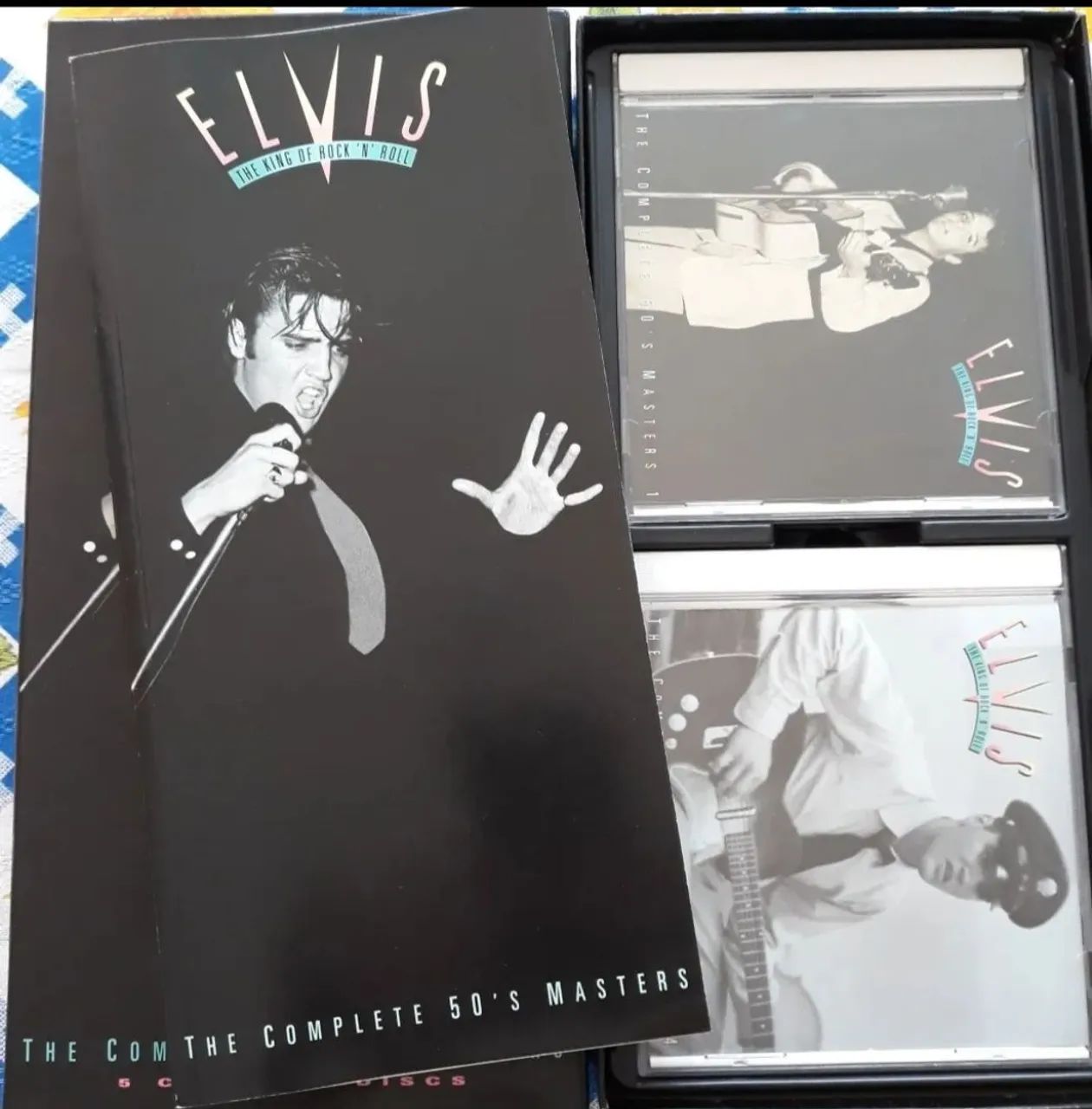 Caixa Box Cd's Elvis Presley - colecionador - CDs, DVDs etc