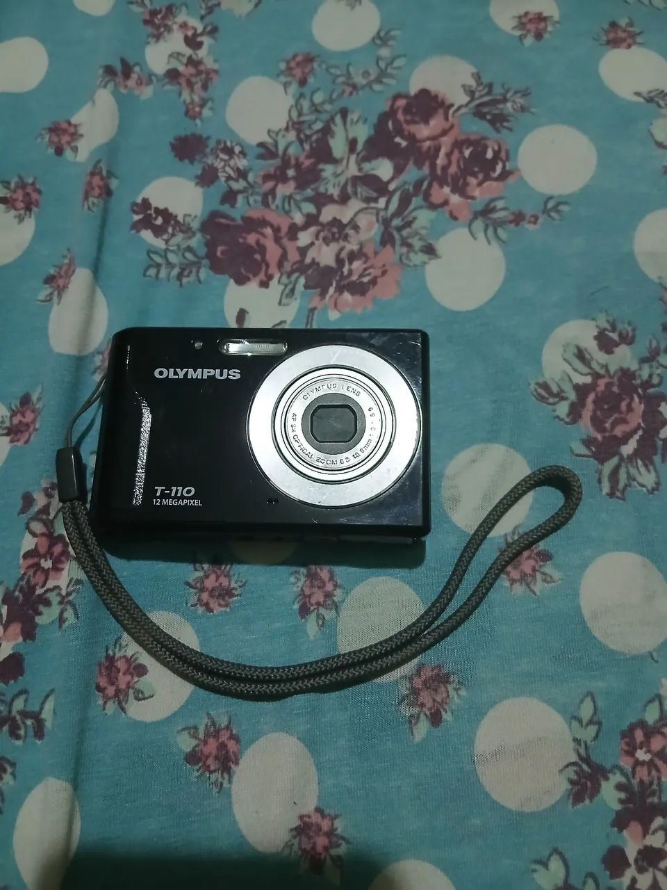 Camera fotográfica olympus T110