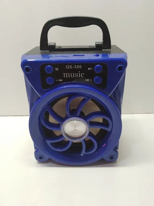 Caixa bluetooth e rádio 