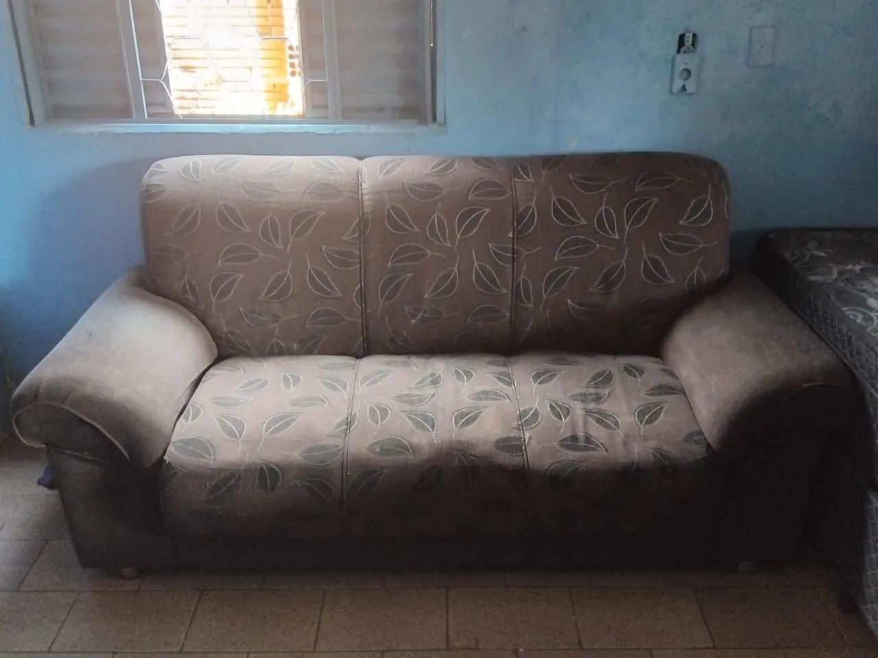 Sofá um lado grande64169933602817120