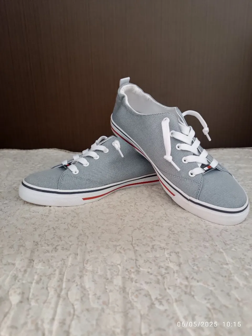 Tênis Casual TommyHilfiger feminino exclusivo, lindo
