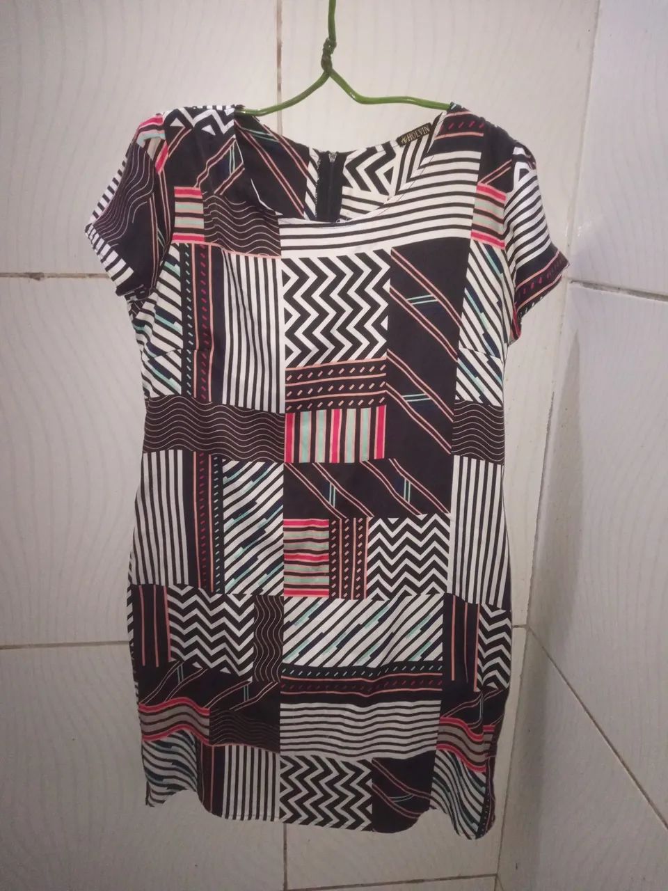 Vestido HOLVIN Estampado Geométrico Feminino M  - Foto 3
