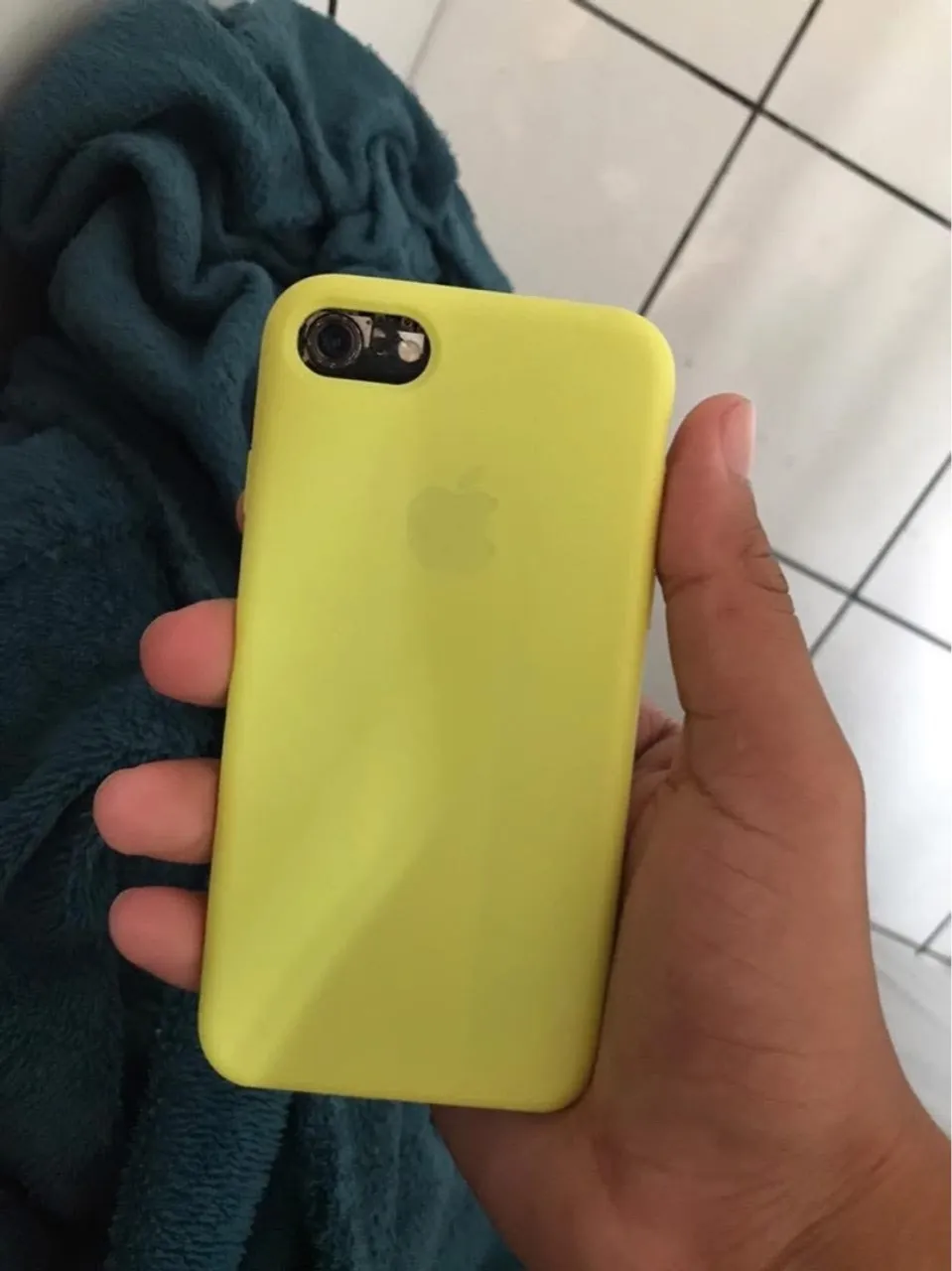 Troco iPhone SE 2º geração por Samsung ou redmi
