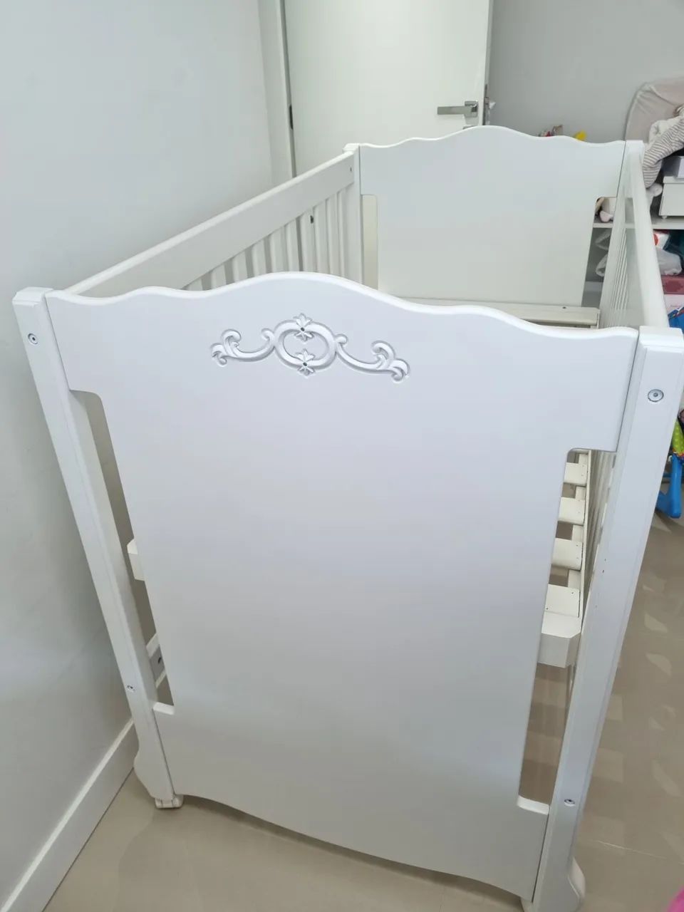 Vendo berço 64319465332610122