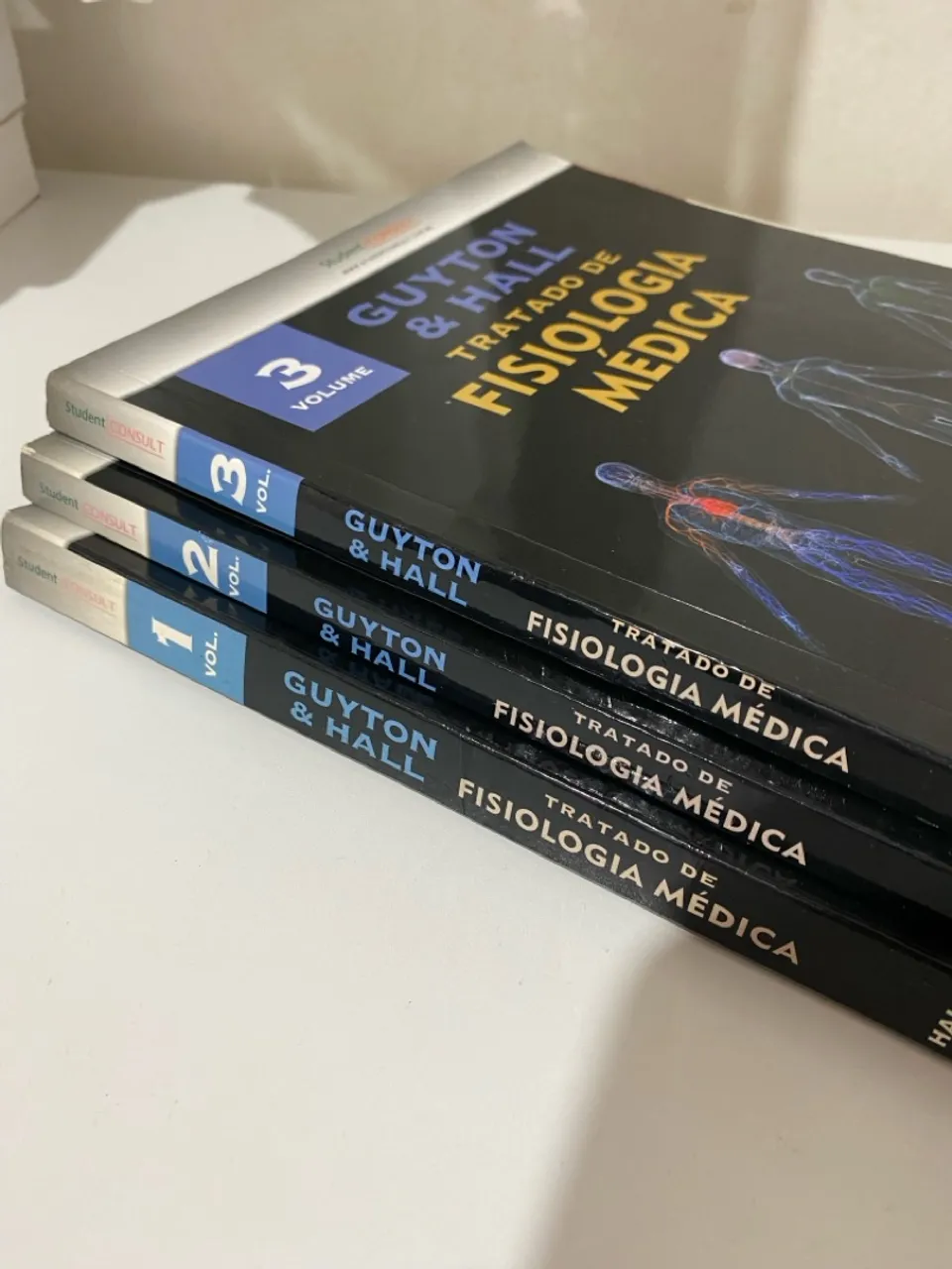 Livro tratado de fisiologia médica