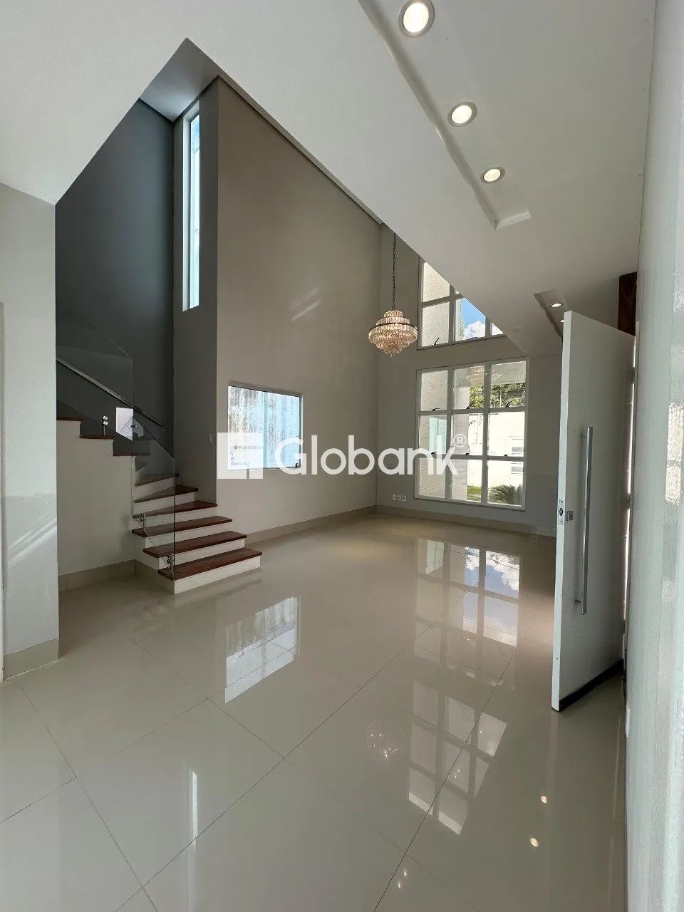 Casa a venda no Ibituruna, com 140m², 3 quarto(s), 01 suíte , 05 vaga(s) - Foto 2