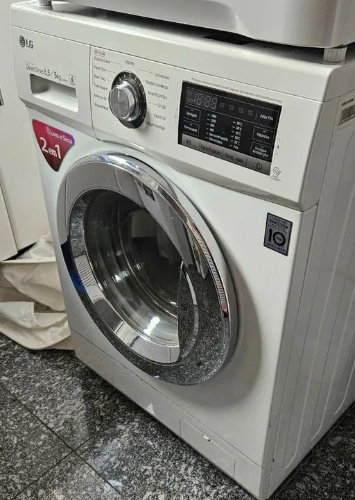Lava e Seca LG  WD9WE6 - 8.5/5 Kg Branca 110V 