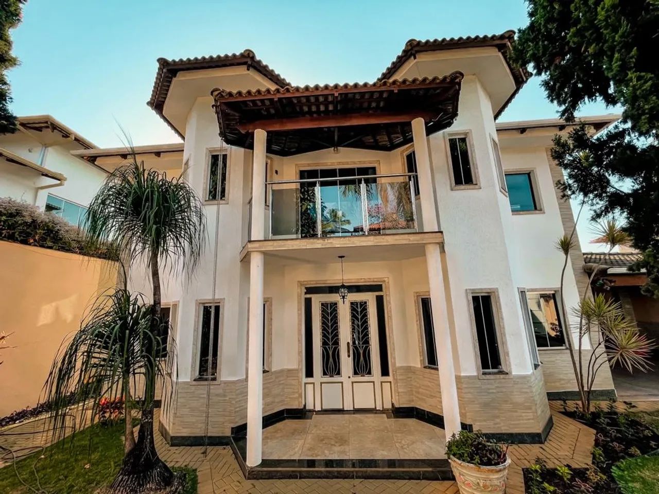 MARAVILHOSA CASA NO BANDEIRANTES - Foto 2