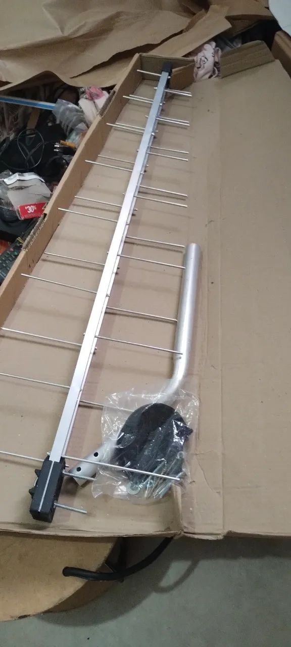 Antena UHF Digital 30 elementos  - Foto 4