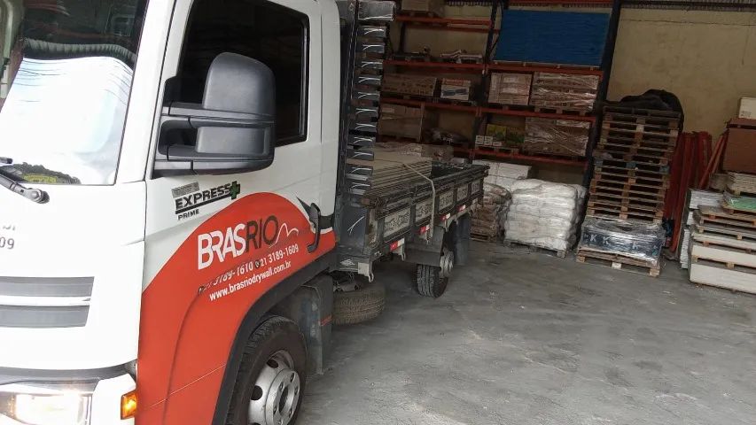 Caminhão Volkswagen Delivery Express Prime 2022 Branco - Carroceria de Madeira - Foto 2