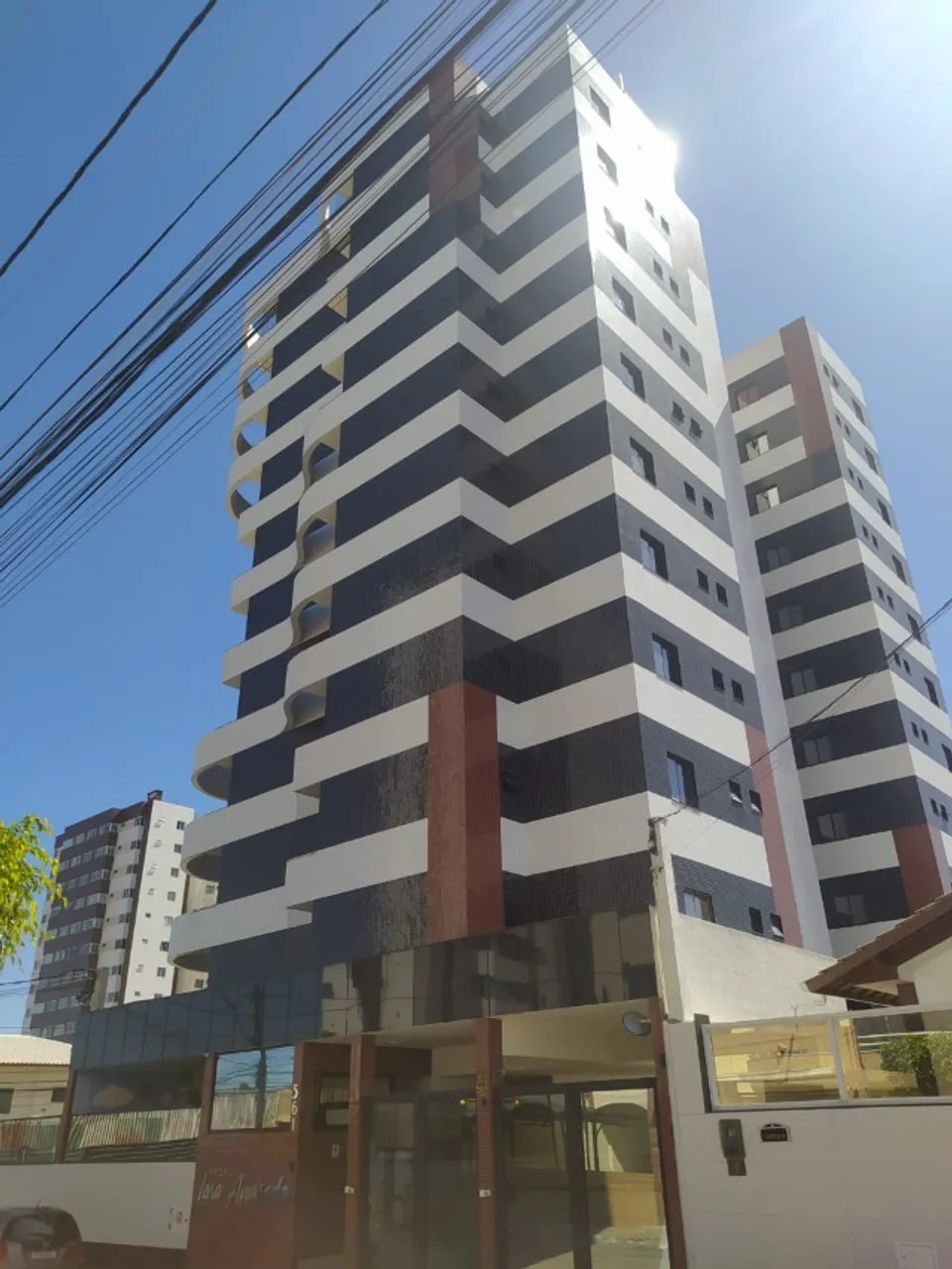 Apartamento de 2 suítes para locação no bairro recreio, próximo a unex.