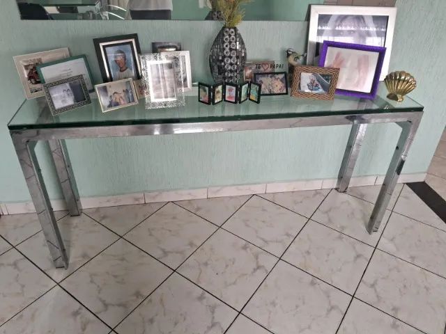 Mesa de Jantar de Alumínio com Vidro e Cadeiras - Foto 5