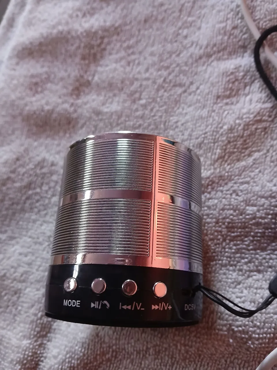 Caixa de Som Bluetooth Portátil
