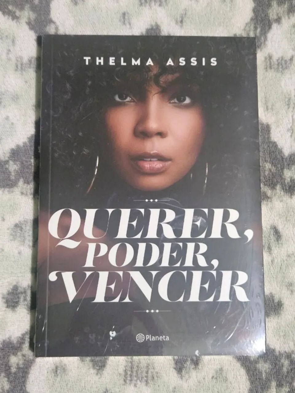 Livro Querer, Poder, Vencer de Thelma Assis - a Thelminha do (BBB)