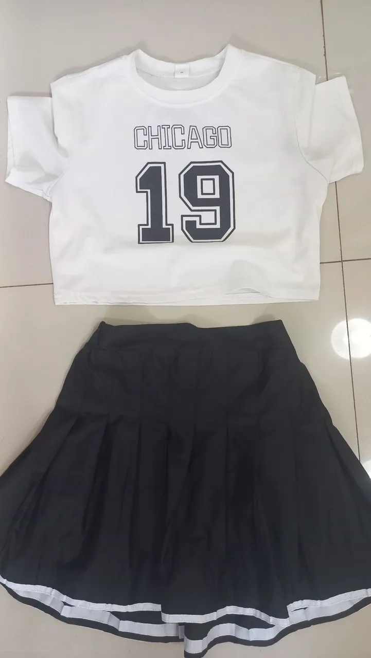 Vestido e conjunto menina
