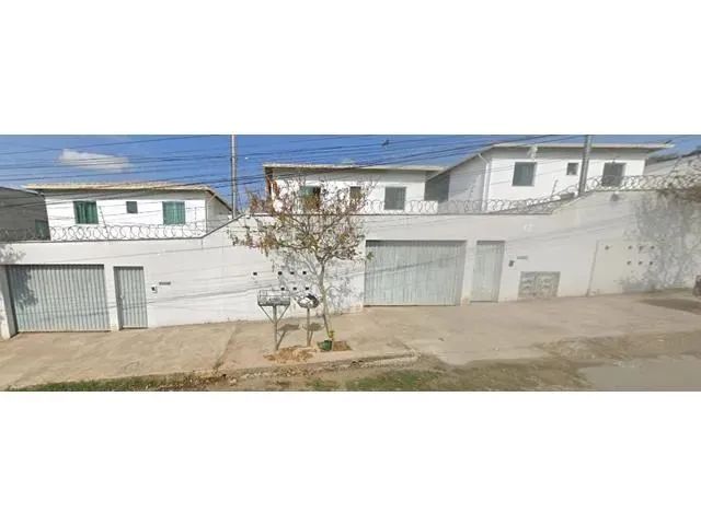 CASA RESIDENCIAL em SANTA LUZIA - MG, BARONESA (SÃO BENEDITO)