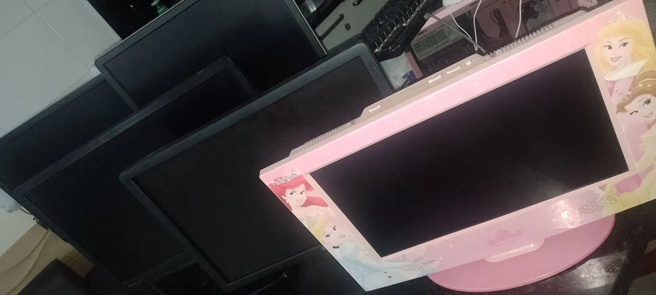 Monitores Led de 15,19,22 e 24 - Foto 6