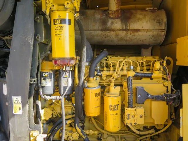 Pá carregadeira Caterpillar 938K 2014 revisada - Foto 6