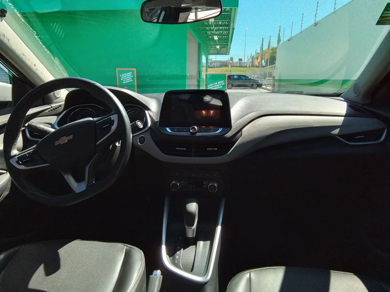 Chevrolet Onix Plus Premier 1.0 12V TB Flex Aut. 4P 2024 - Foto 8