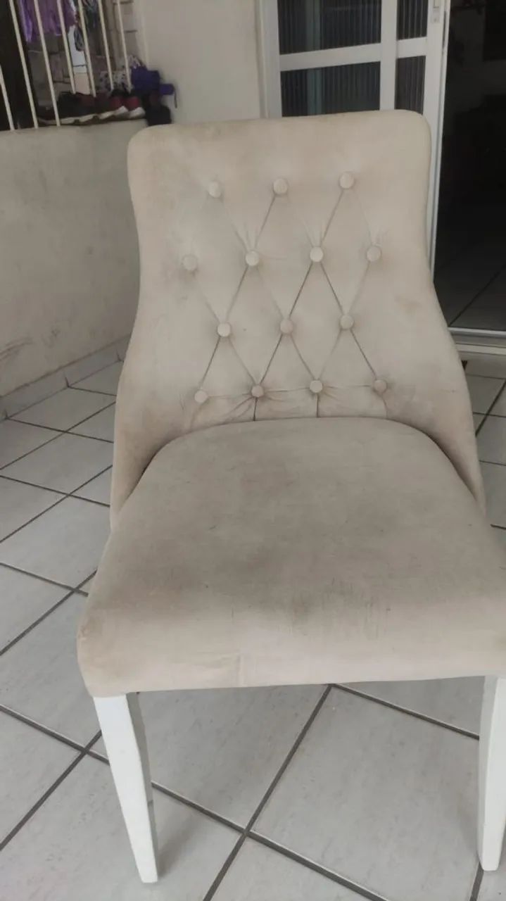 Cadeira estofada branca - Foto 2