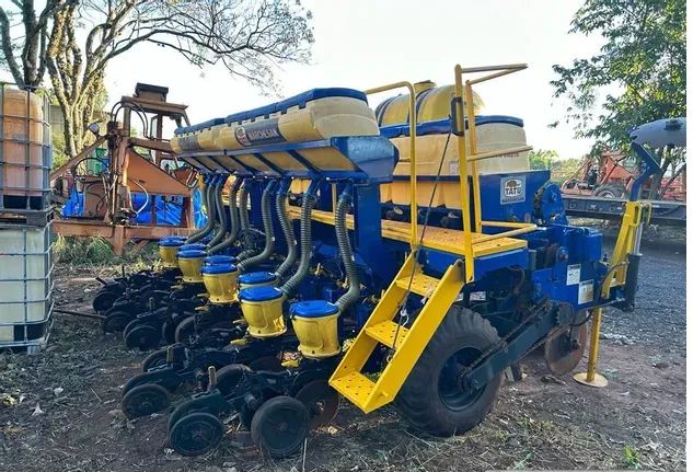 Plantadeira Tatu Cop CA 9 Linhas- Ano 2018 - Foto 4