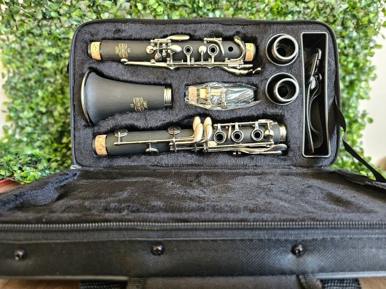 Clarinete Moresky E1 Si Bemol com 17 chaves de níquelEb - Foto 2