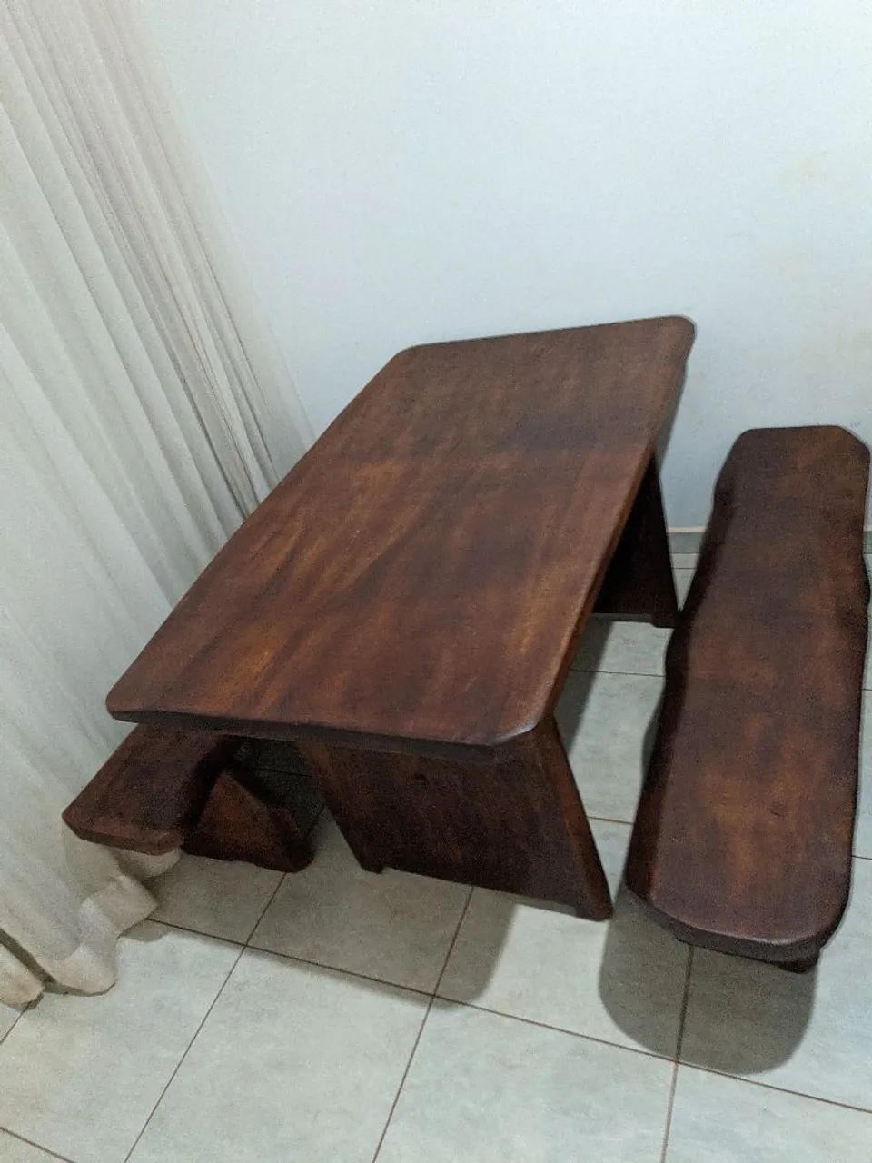 Mesa de madeira maciça  - Foto 5