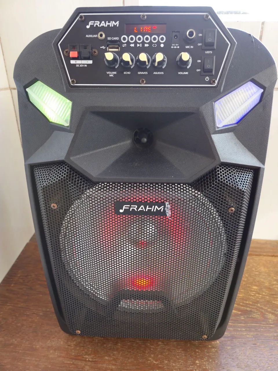 Caixa de Som Frahm 650w