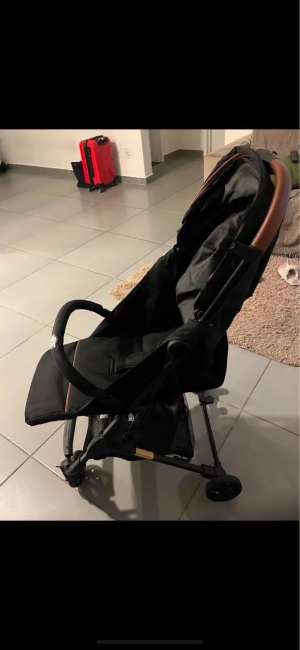 Carrinho de bebê dobrável 