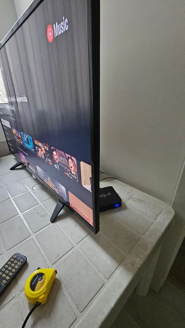 TV AOC 43" - Foto 3