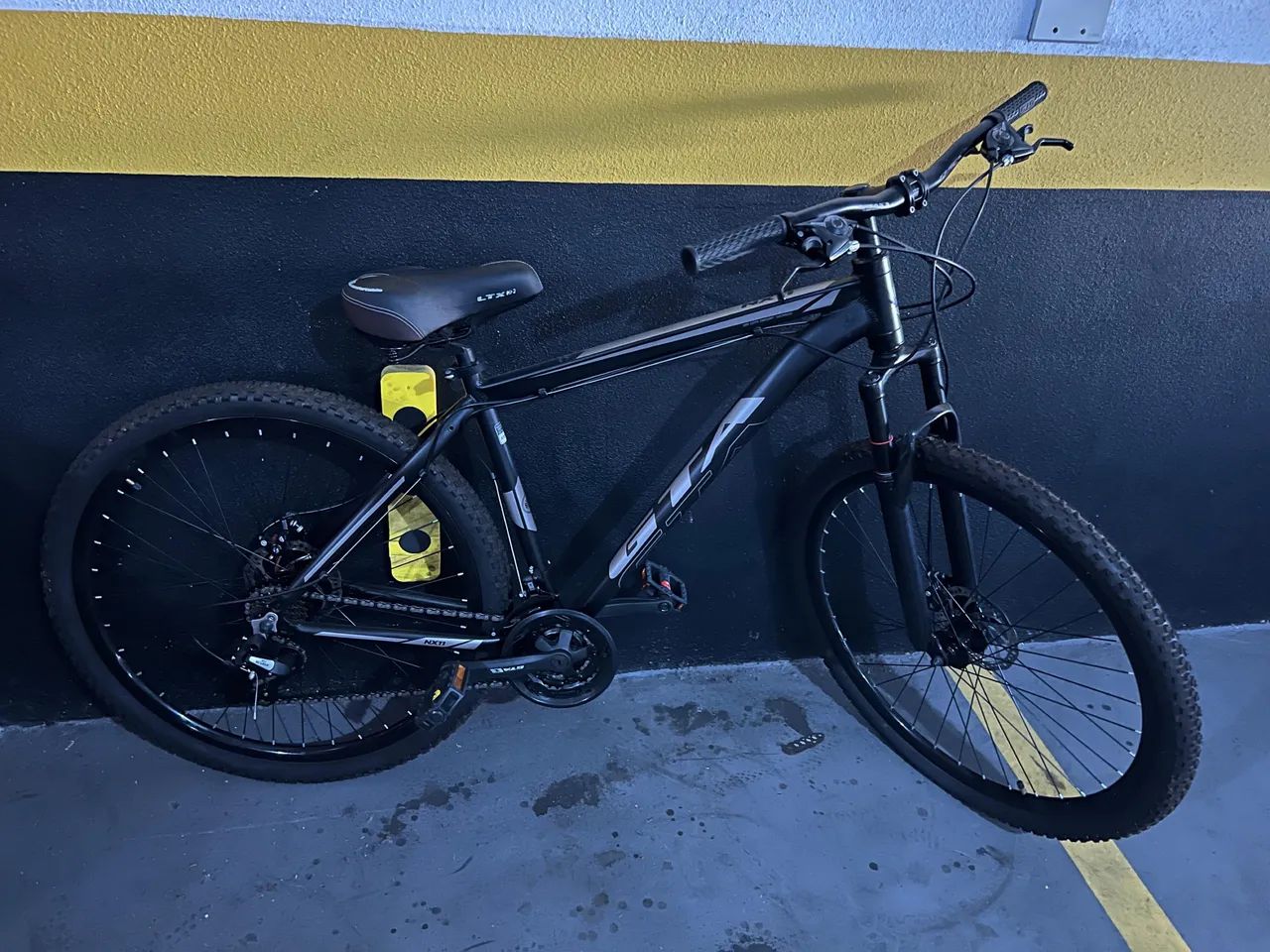 Bicicleta Aro 29 MTB 21 Marchas - Ótimo Estado - Foto 3