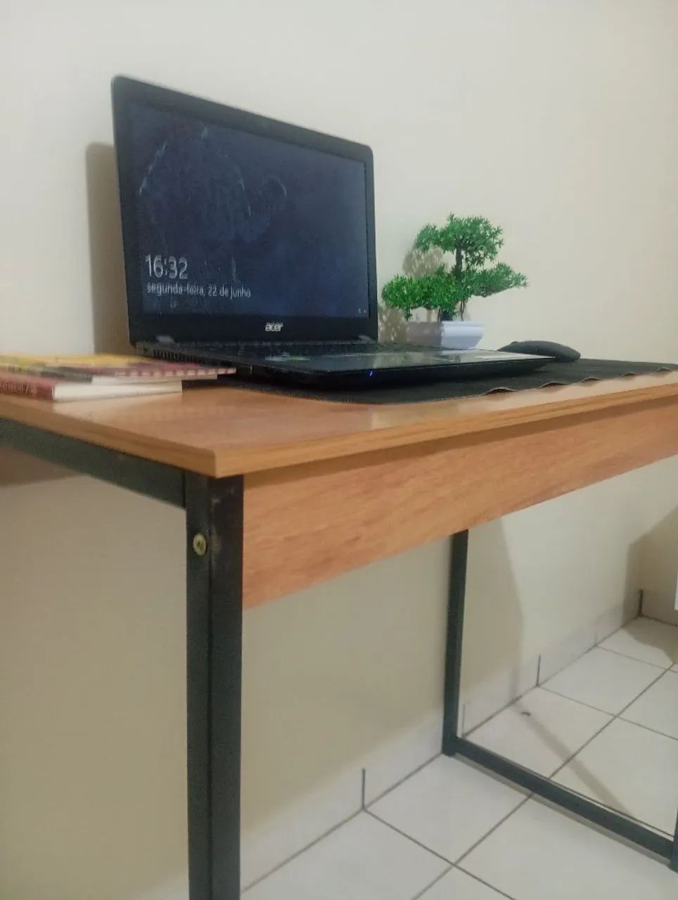 Mesa escrivaninha entrega grátis  - Foto 2