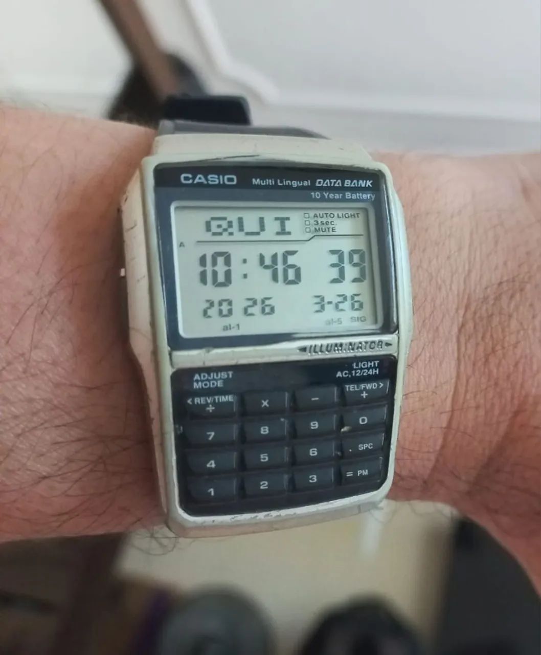Relógio Casio data bank calculadora 