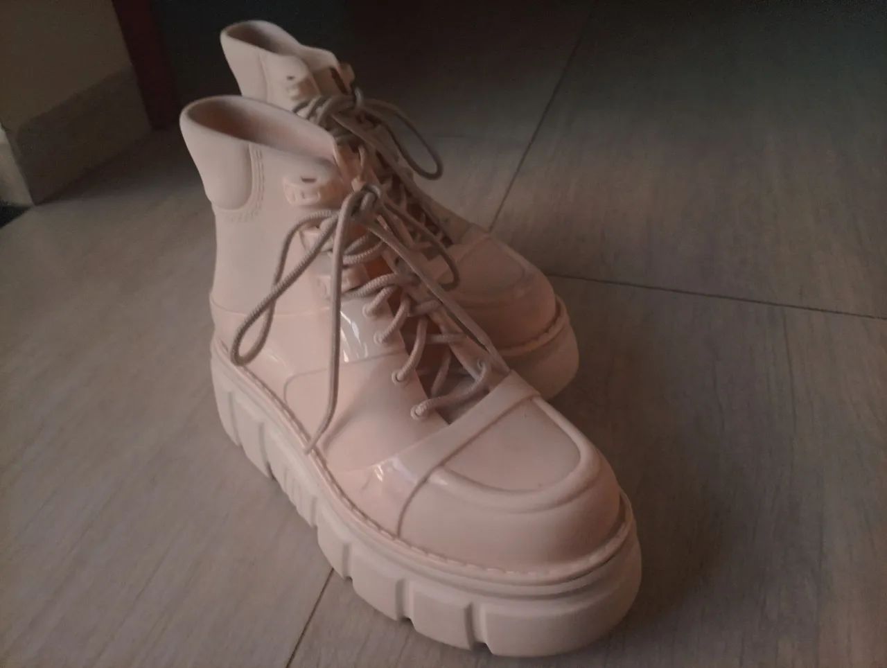 Bota Melissa Rebel Boot - Foto 2