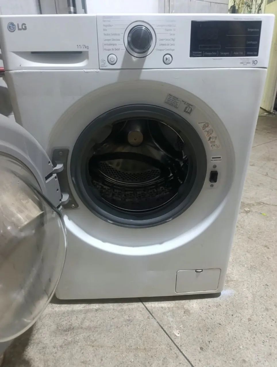 Lava e seca LG 11kg - Foto 4